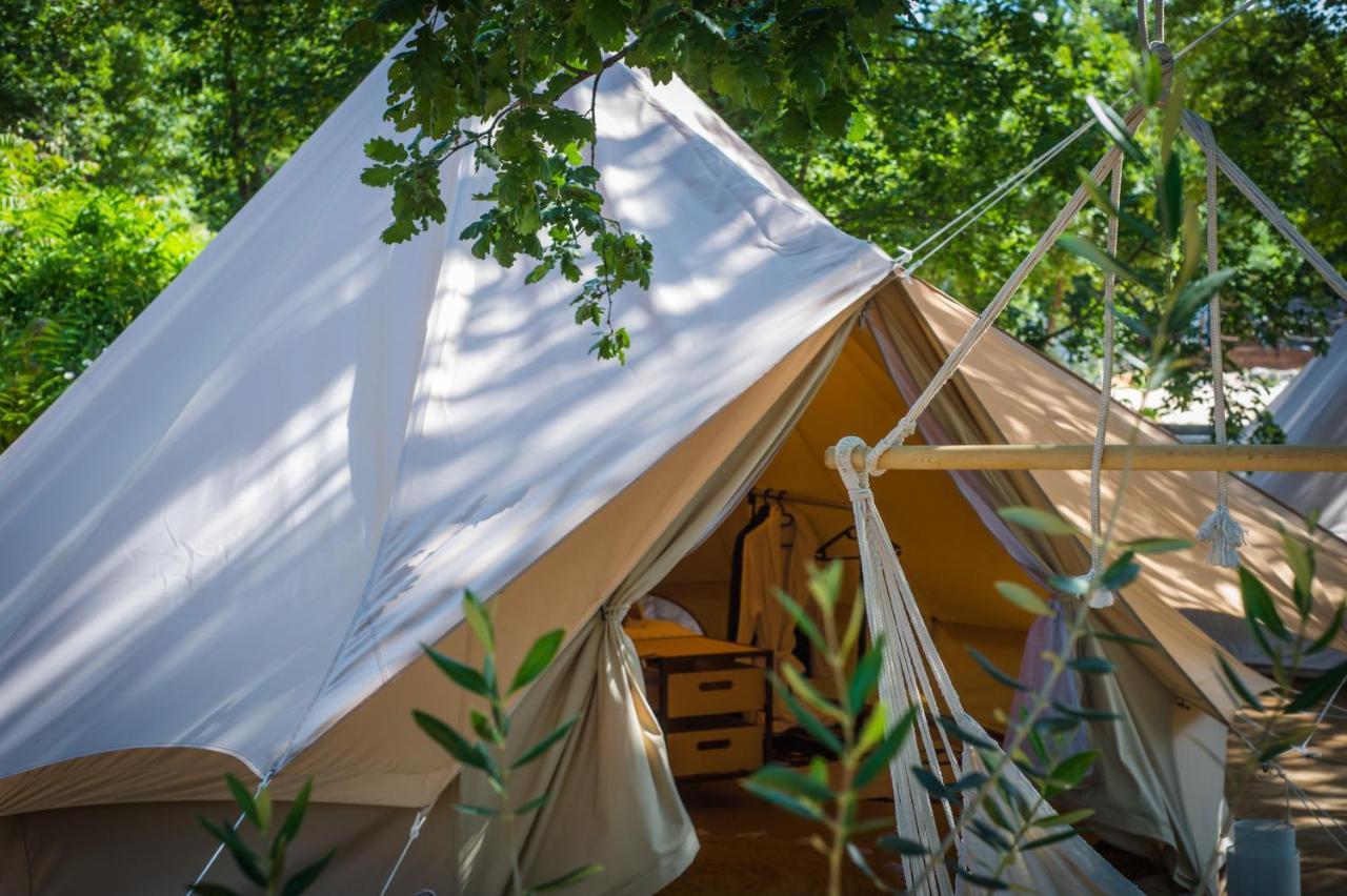 Rock Oak Glamping 3 Hotell Imotski Eksteriør bilde