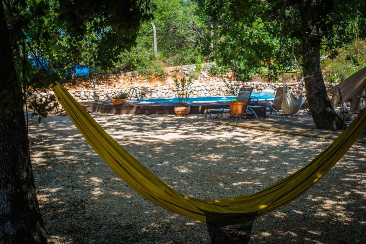 Rock Oak Glamping 3 Hotell Imotski Eksteriør bilde